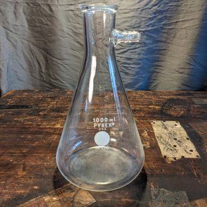 PYREX no. 5340 Filtering Flask with Sidearm Tubulation, 1L/1000ml, ungraduated